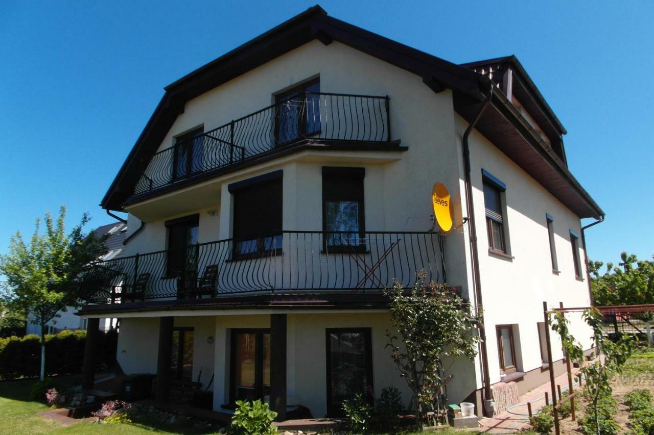 Pokoje Goscinne "U Oli" Wladyslawowo Exterior photo